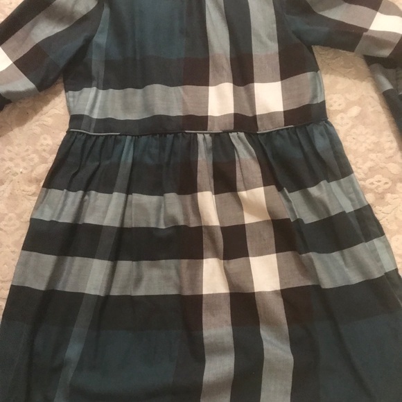Authentic burberry dress SOLD - Picture 2 of 6